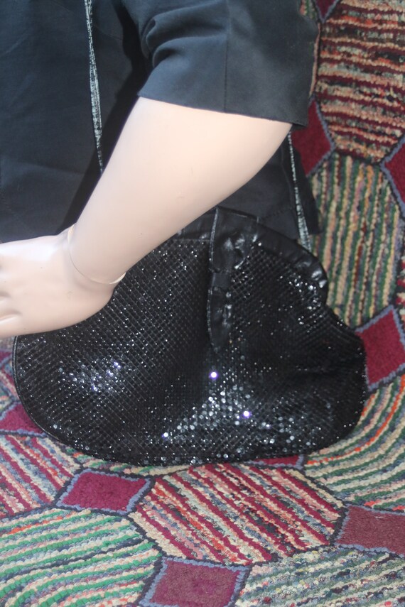 Vintage black metal mesh Gem