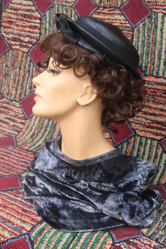 Vintage Black Straw Sailor Hat with Grosgrain Rib… - image 4