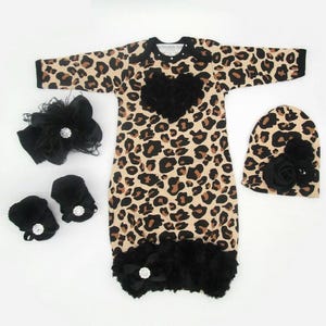 Newborn  Girl Coming Home Outfit, Baby Leopard Gown, Baby Girl Clothes, Baby Shower Gift, Newborn Girl Outfit, Baby Clothing Set, Baby Gift