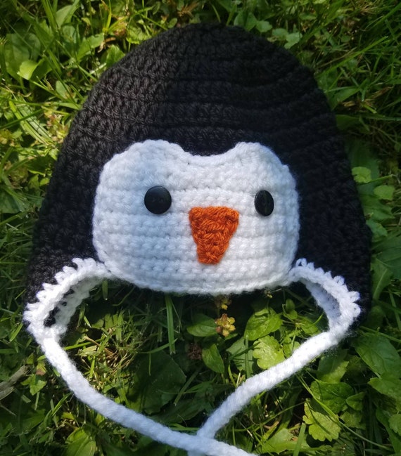 Infant's Penguin Hat / Baby Penguin Hat 