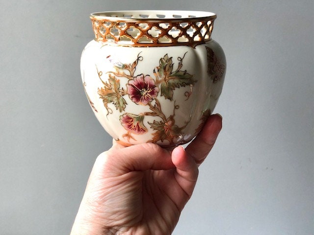 Zsolnay Hungarian Hand Painted Porcelain With Gold.pecs Hungary