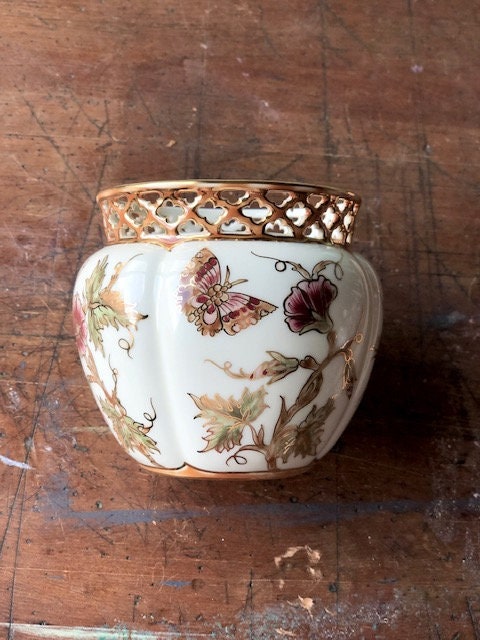 Zsolnay Hungarian Hand Painted Porcelain With Gold.pecs Hungary