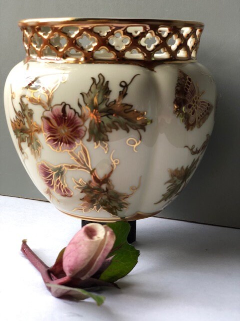 Zsolnay Hungarian Hand Painted Porcelain With Gold.pecs Hungary