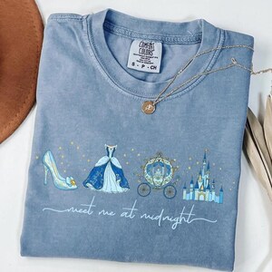 Chemise Meet Me at Midnight, t-shirt princesse mignon, chemise Cendrillon Disneyland, cadeau magique t-shirt fille Disneyland image 2
