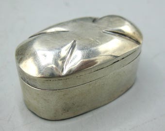 Vintage 50s Taxco Sterling Silver Oval Small Trinket Pill Box