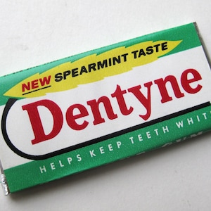 Vintage 50s 60s Unopened Spearmint Dentyne Adams Gum Pack Gift Sample