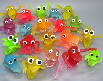 20 Vintage Ghoulie Monster Gummi Fingerpuppen Spielzeug