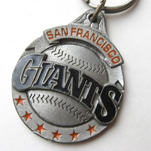 Vintage 90s San Francisco Giants Baseball Metal Enamel Key Ring Keychain Fob