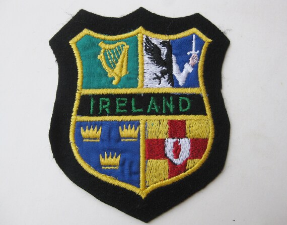 Ireland Blarney Castle Shield Embroidered Patch Ireland Blarney Castle Shield Embroidered Patch