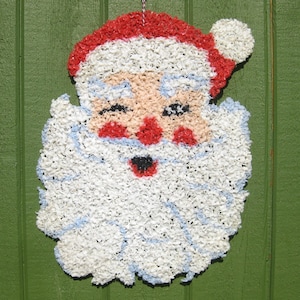 Vintage Plastic Popcorn Santa Claus Christmas Wall Hanging Decoration Ornament Plaque