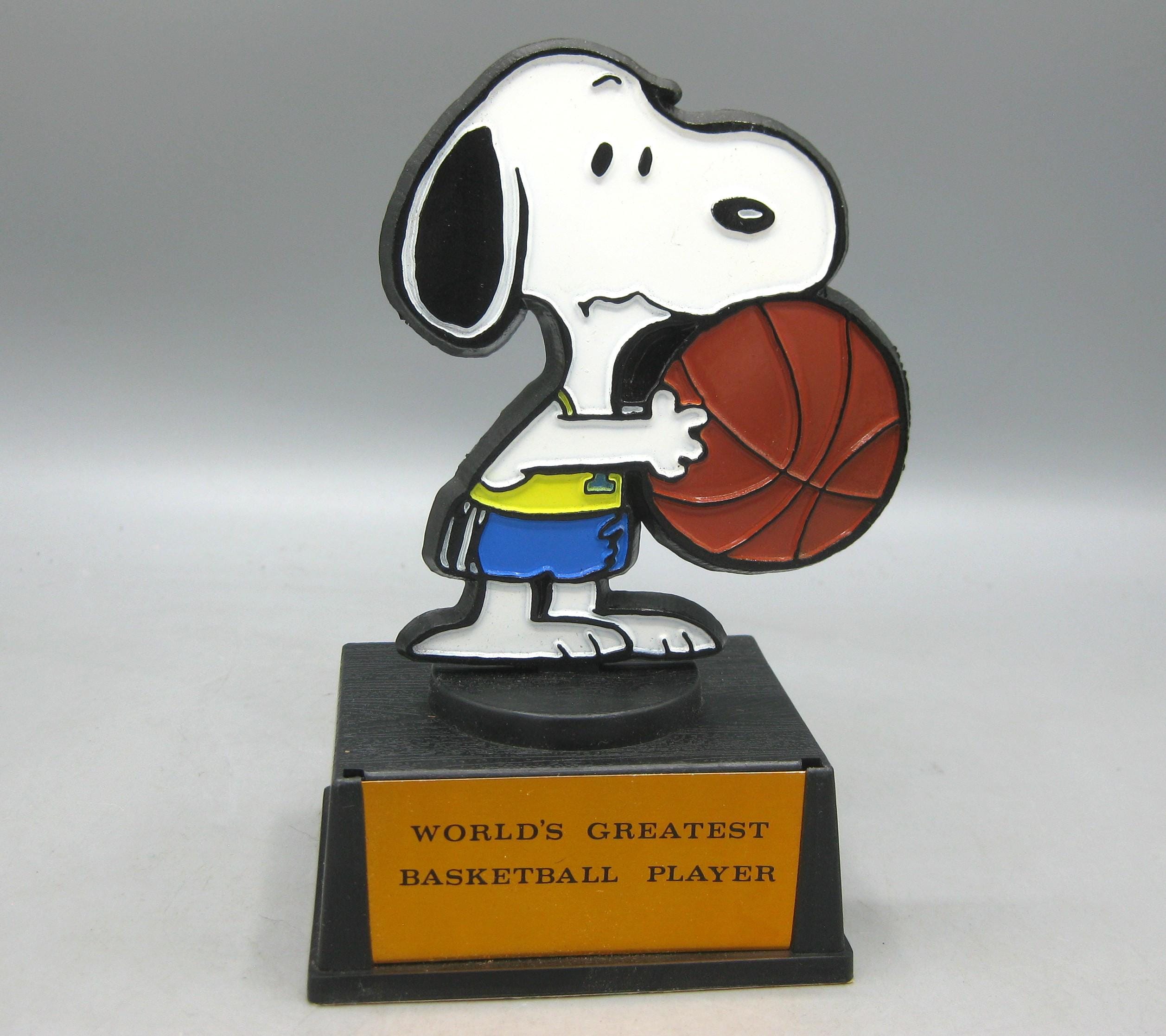 Vintage Snoopy Trophy - Etsy