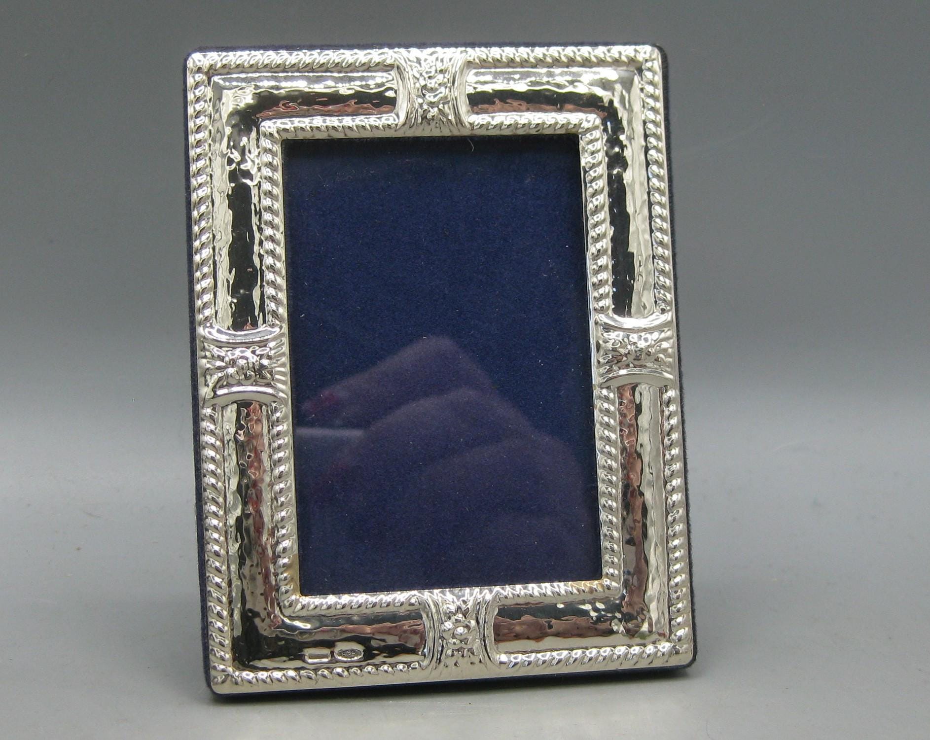 ヴィンテージイタリアンスターリングシルバー製小型フォトフレーム