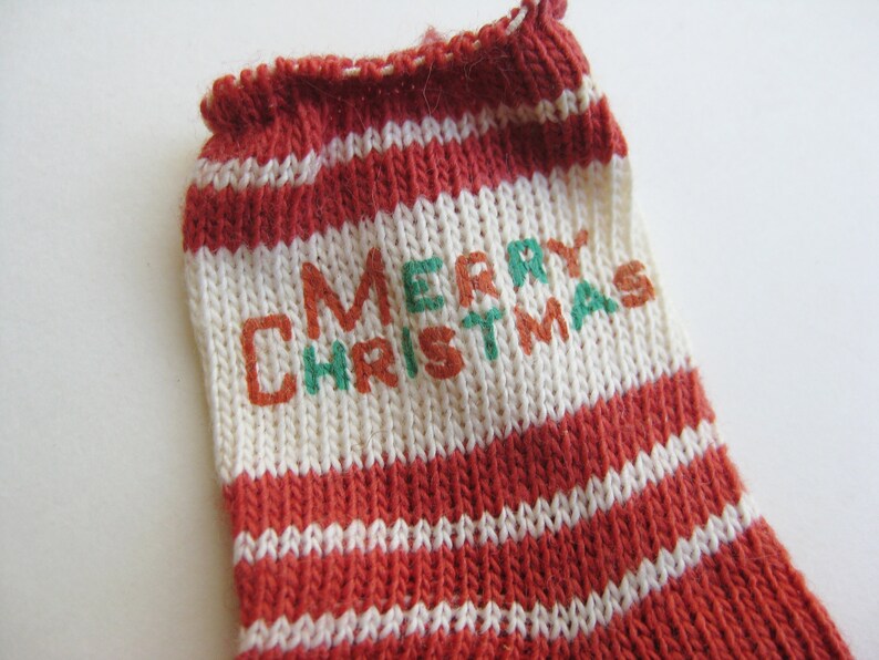 Vintage 50s Red /& White Knit Sock Miniature Merry Christmas Stocking Novelty Gift Holder