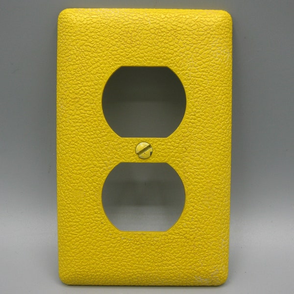 Vintage 70s Yellow Textured Plastic Bathroom Electrical Outlet Wall Plate Cover