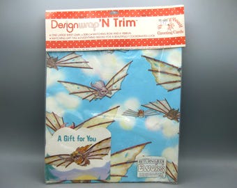 Papel de regalo vintage de los años 80 con Ewoks de Star Wars: El Retorno del Jedi.