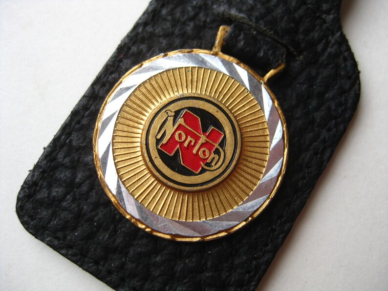 Vintage Norton Black Leather Enamel Logo Motorcycle Keychain Key Chain Fob