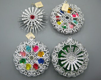 4 Vintage 60s JewelBrite Style Silver Plastic Reflector Christmas Tree Ornaments