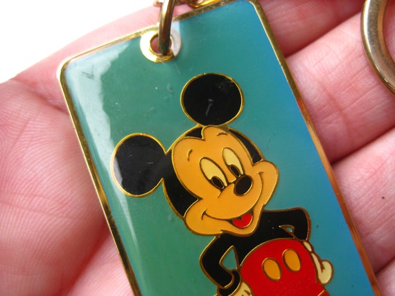 vintage Minnie Mickey Mouse keyring keychains —