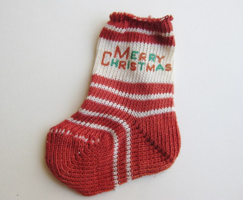 Vintage 50s Red /& White Knit Sock Miniature Merry Christmas Stocking Novelty Gift Holder