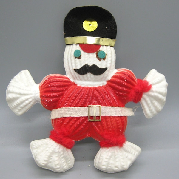 Vintage 70s plástico duro soplado juguete soldado trapo muñeca Navidad ornamento decoración