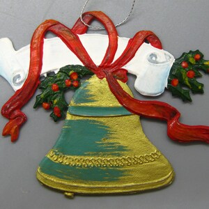 Kathe Wohlfahrt tedesco in peltro Frohes Fest campana di Natale ornamento vintage Rothenburg Germania immagine 3
