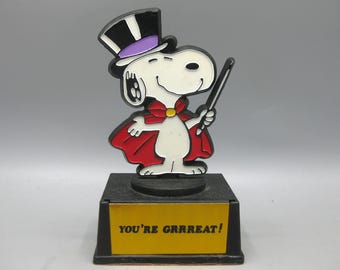 Vintage 70s Aviva Peanuts Snoopy You're Great! Magician