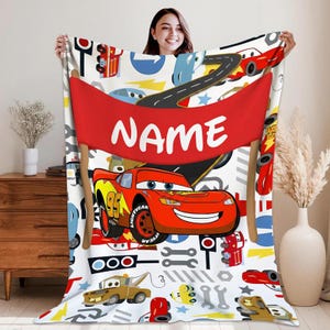 Manta polar personalizada de personajes de Disneyland Cars, manta de Rayo McQueen y Tow Mater, manta de Disneycars, regalo de cumpleaños para niño o niña imagen 3