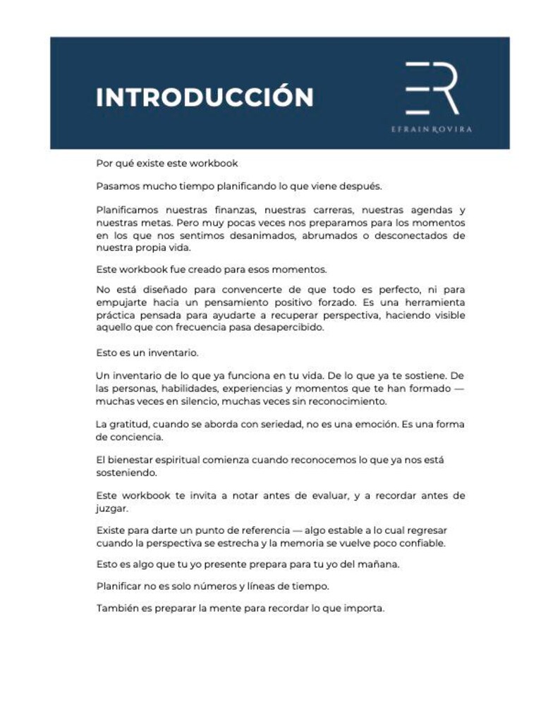 May include: A dark blue workbook with the title "INTRODUCCI&Oacute;N" in large white letters. The text is in Spanish and includes the author's name, Efrain Rovira, and the logo. The workbook is designed to help the reader.