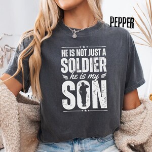 Camiseta Segunda Emenda Comfort Colors® 2A para Amantes de Armas, Camiseta Tática com Rifle, Camiseta Patriótica dos EUA, Presente Pró-Armas, Manga Longa, Infantil