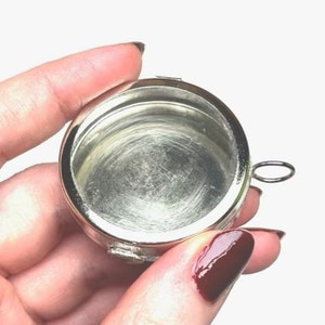 Shadow Box Locket Pendant, 1.62&quot; x 10mm D, Silver Round with Hinged Glass Door, Diorama Window, Silver Finish, Handmade. Pack of 4