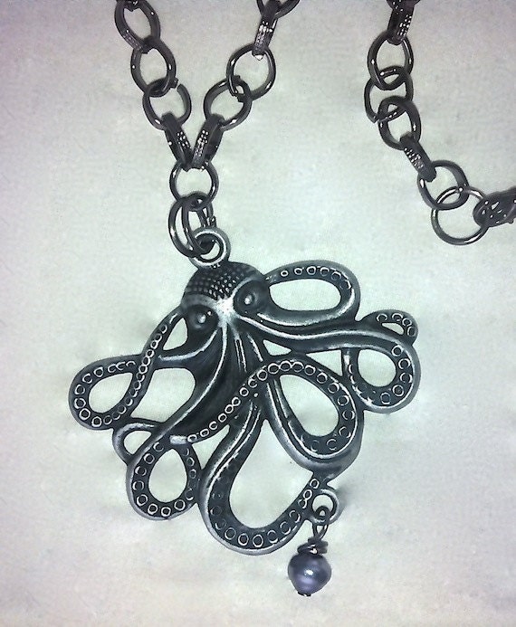 The Octopus and the Black Pearl Necklace