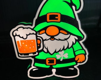 St. Patrick's Day Wichtel-Leuchtkasten - Glücklicher Bier-Zwerg LED-Dekor - 3D gedruckter Leuchtkasten - Kantenhocker oder Wandbehang