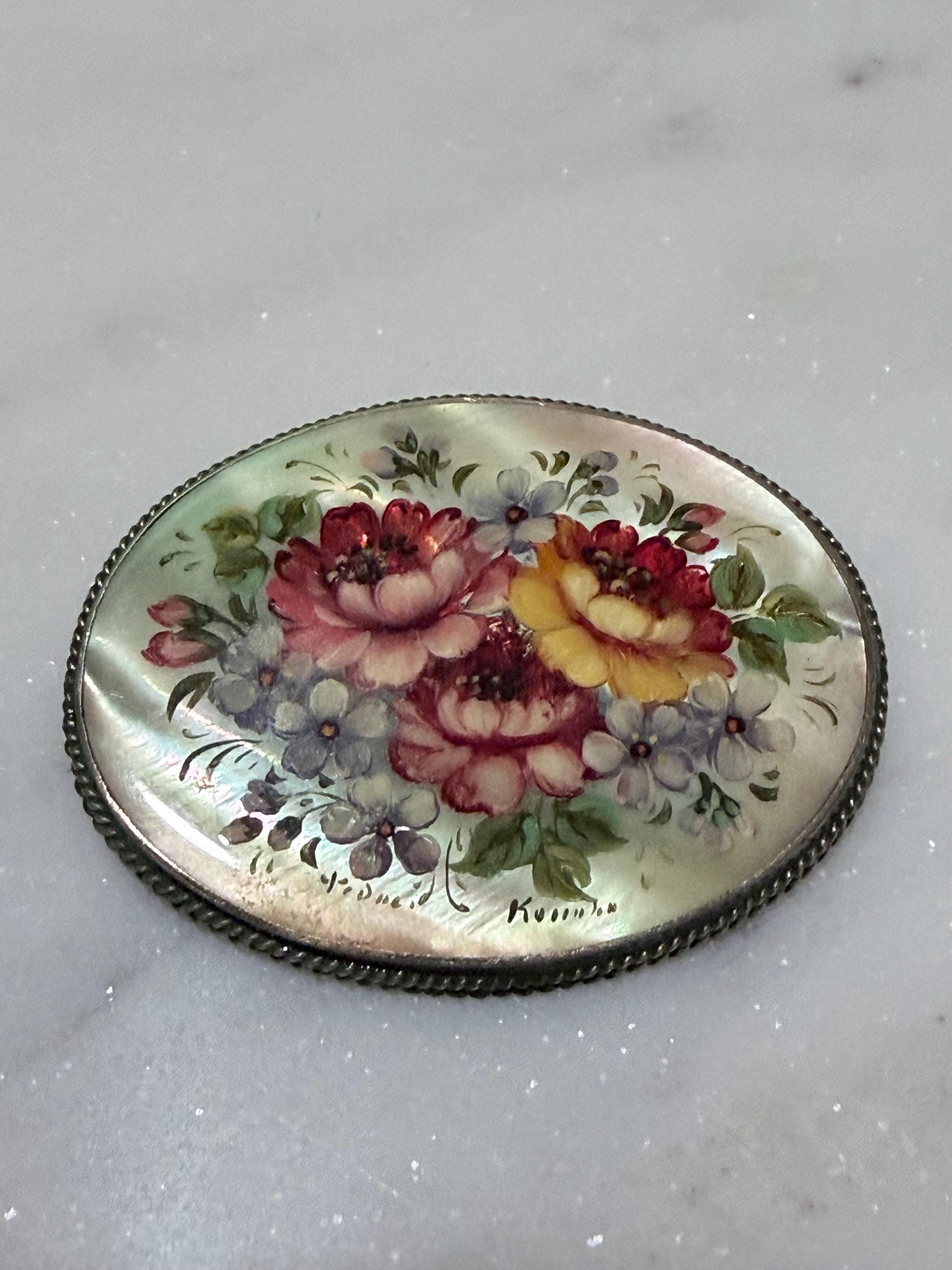 Hand Painted Vintage Russian Brooch - Etsy