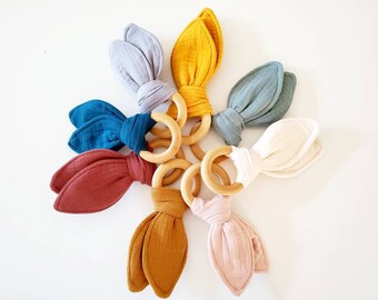 Shower beads Baby crib arm mobile Jewelry Macrame Pendant connector Teething Circle napkin 3 inches Beeswax Maple Hardwood Rings