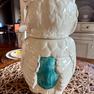 Anthropologie “A Real Hoot” Owl Cookie Jar | Winking Owl Ceramic Canister | Retired bild 4