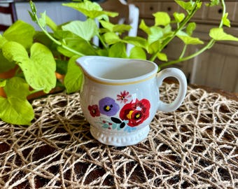 The Pioneer Woman Flea Market Creamer | Ree Drummond Stoneware Cream Pitcher | Orange Floral | Discontinued