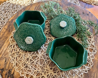 The Pioneer Woman Mini Casserole Dishes | Green Embossed Floral Stoneware Bakers