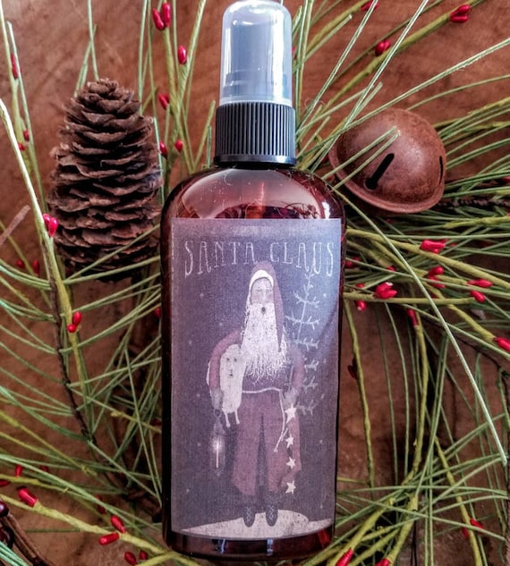 Kringleberry ~ room and linen spray ~ Scents of Christmas