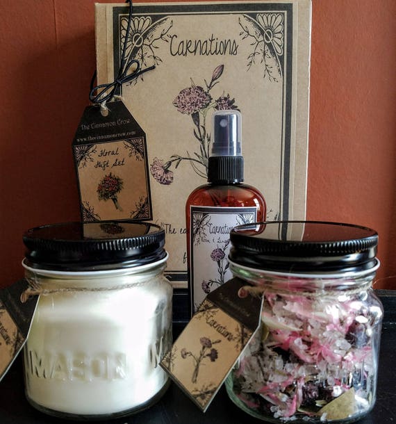 Hand Made Spring Flowers Gift Box ~ Hand Poured Soy wax candle~ Room Spray ~ Jar Potpourri~Carnation