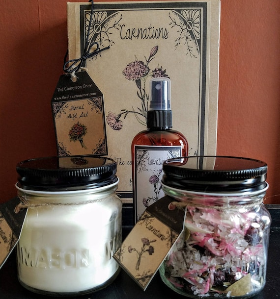 Hand Made Spring Flowers Gift Box ~ Hand Poured Soy wax candle~ Room Spray ~ Jar Potpourri~Carnation