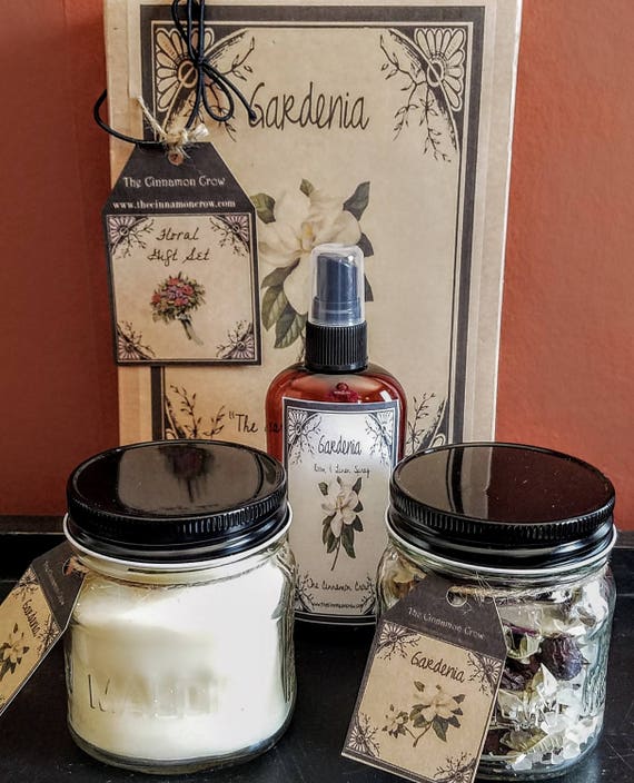 Hand Made Spring Flowers Gift Box ~ Hand Poured Soy wax candle~ Room Spray ~ Jar Potpourri~Gardenia
