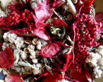 Fresh strawberry Handcrafted Potpourri with refresher oil