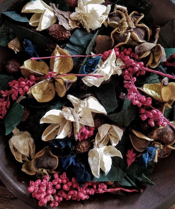 Caramelized Crimson Pear  -  primitive bowl fillers w/ refresher oil