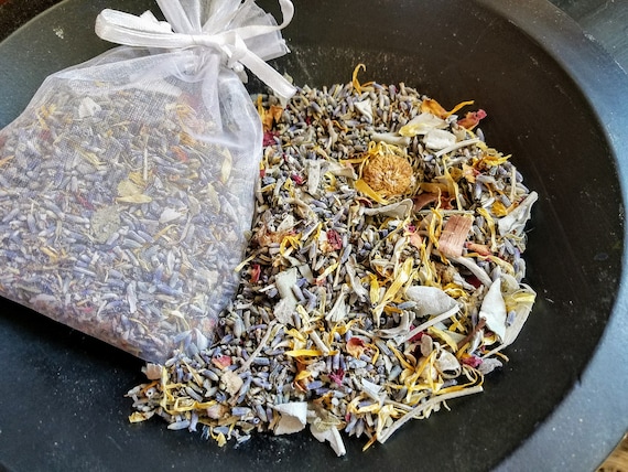 Lilac and Lavender Potpourri Sachet