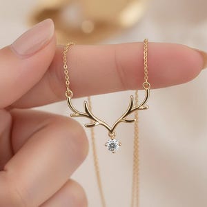 Gold Deer Antler Necklace with Moissanite – Minimalist Nature Pendant