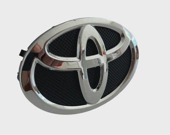 Toyota Camry Front Grille Emblem Logo LE XLE 2012 2013 2014 2015 2016 2017