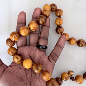 Collier Plastique Doré Vintage - Faux Ambre Miel Butterscotch - Longue Corde 63,5cm
