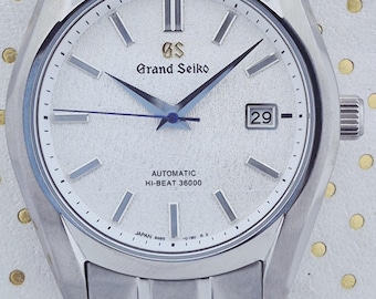 Vintage Grand Seiko Automatic Watch White Textured Dial Stainless Steel Date Men’s Watch