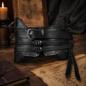 Leren korsetriem, brede tailleband, renaissancepantser, handgemaakt steampunkkostuum, Viking LARP-accessoire, onderbustecorset, uniek cadeau afbeelding 2