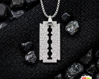 Stainless Steel Razor Blade Pendant Necklace, Gothic Punk Jewelry, Alternative Fashion Accessory